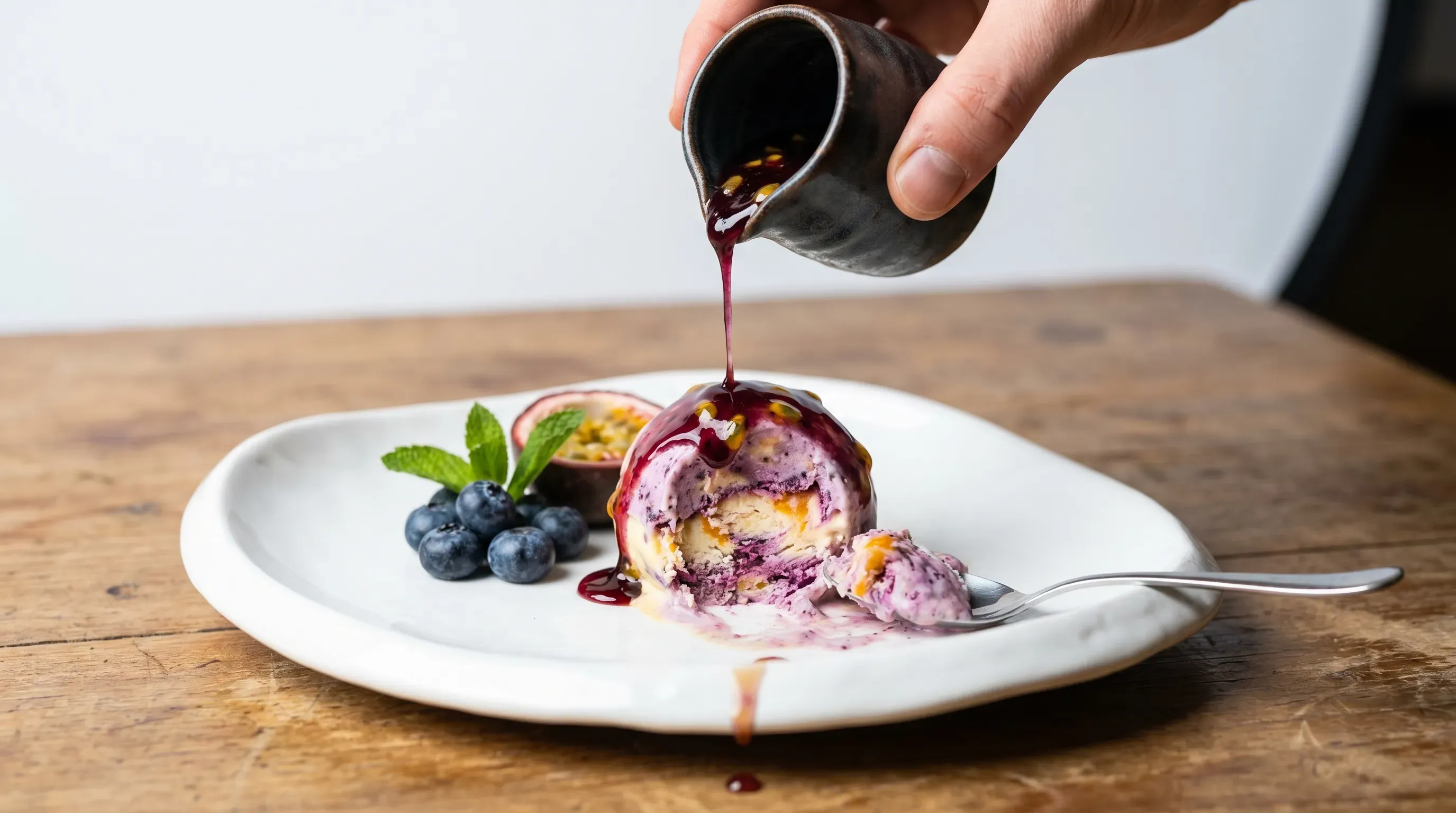 Blaubeer-Maracuja-Eis