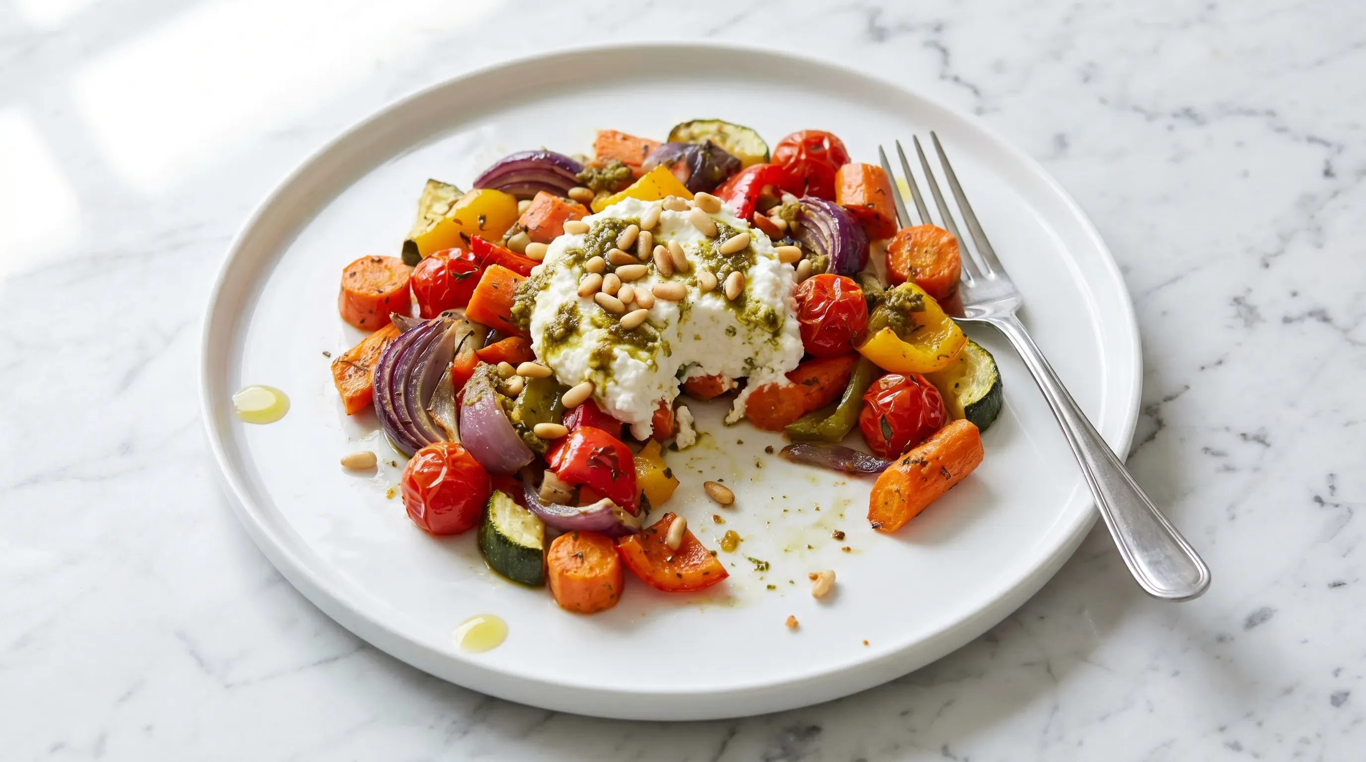 Buntes Ofengemüse mit Ricotta