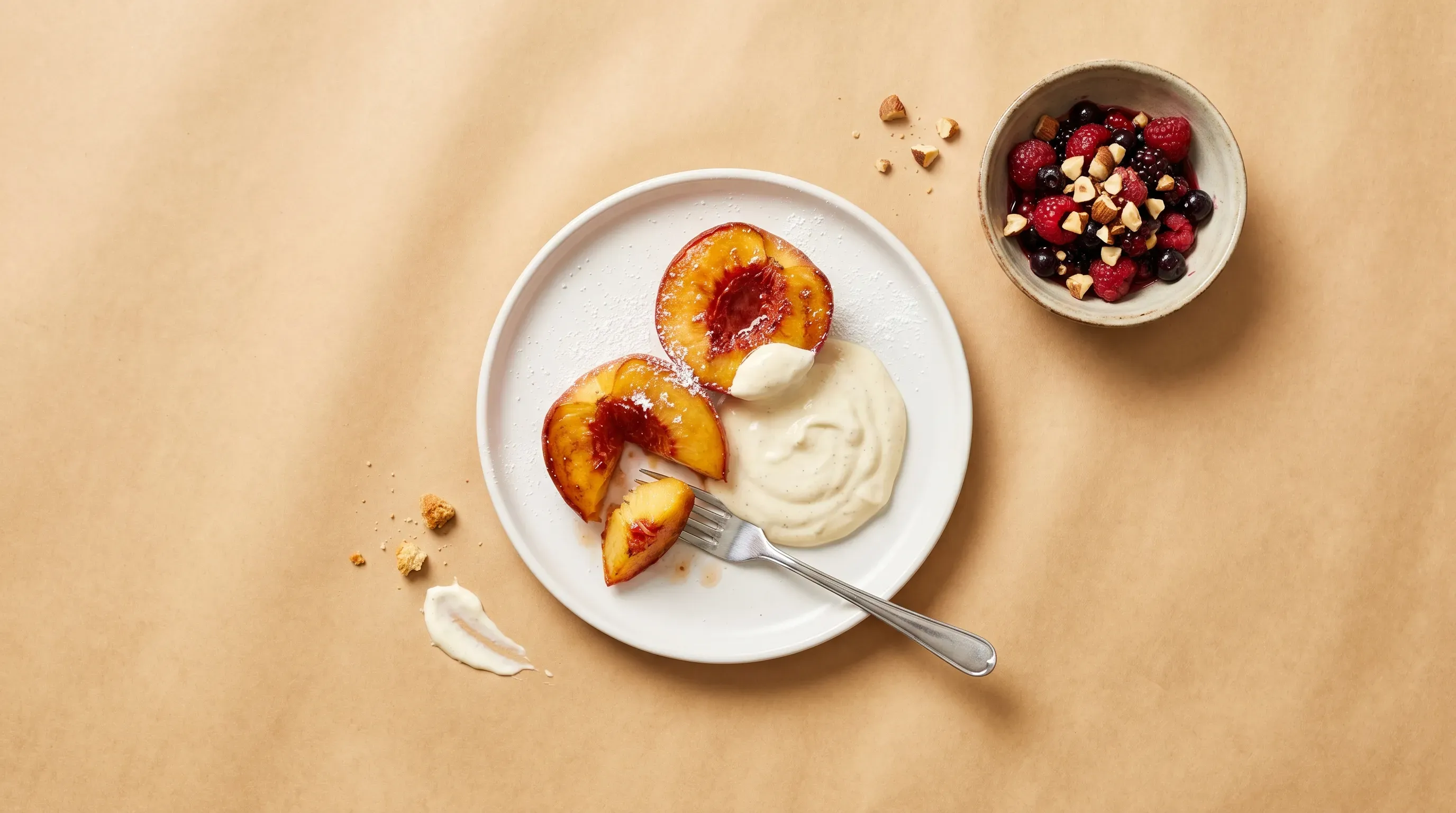 Gebratene Pfirsiche mit Vanillequark